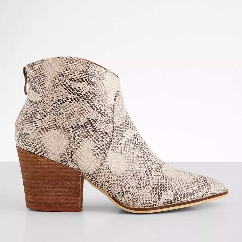 Beast Fashion Snake Print Booties